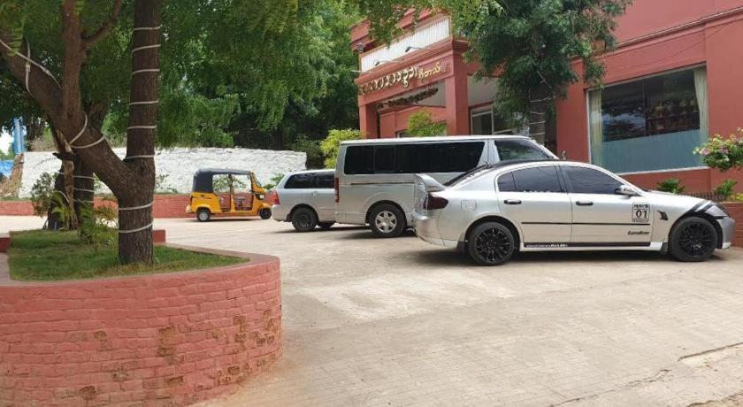 ลอ กา ทิต ซา Hotel New Bagan ภายนอก รูปภาพ